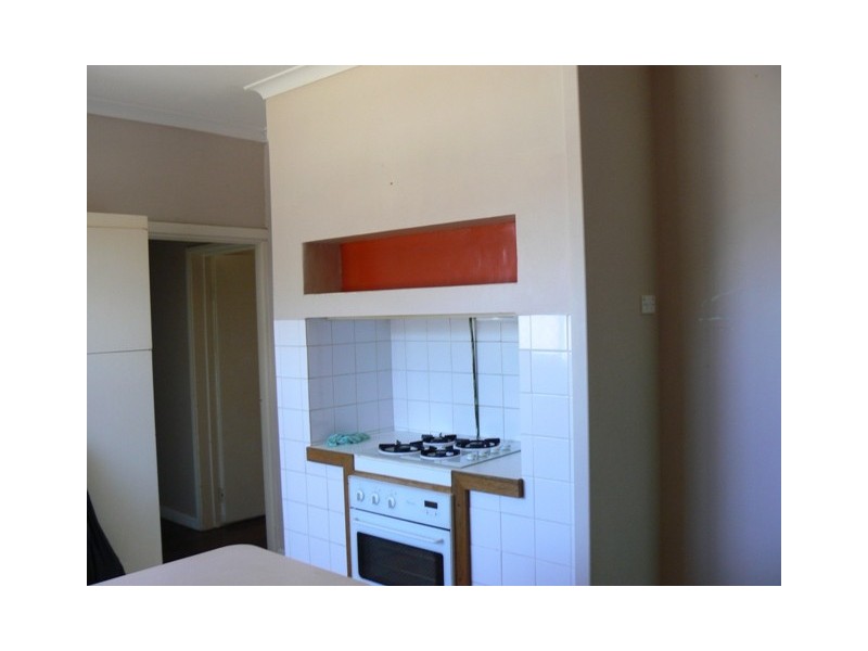 8 Wattle Avenue, Geraldton WA 6530