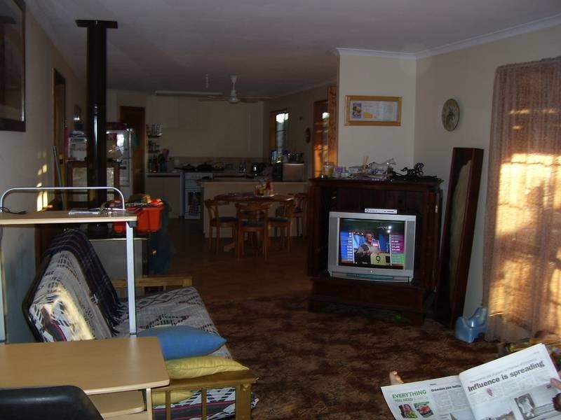 466 Company Road, Greenough WA 6532