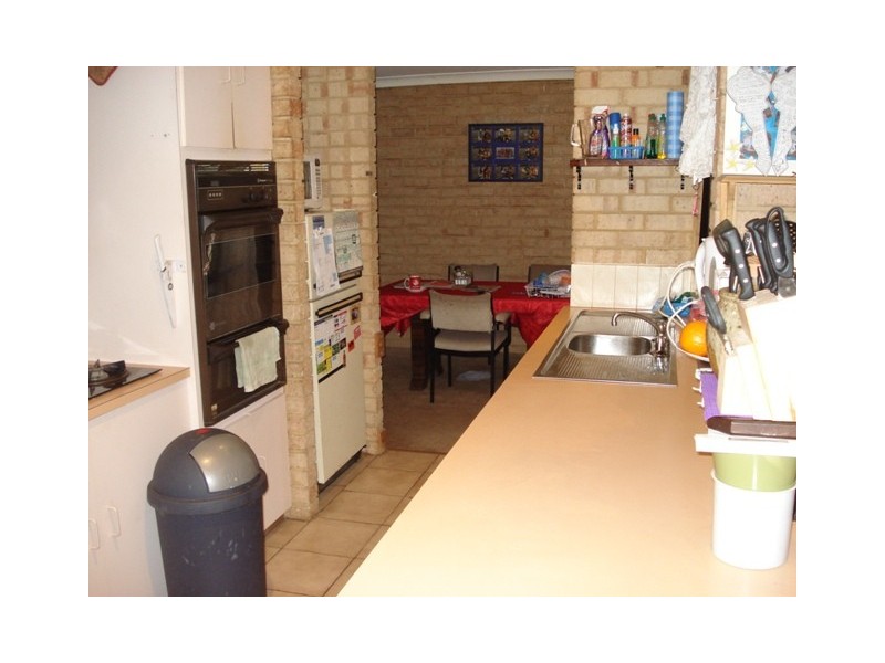 12 Broadfield Close, Utakarra WA 6530