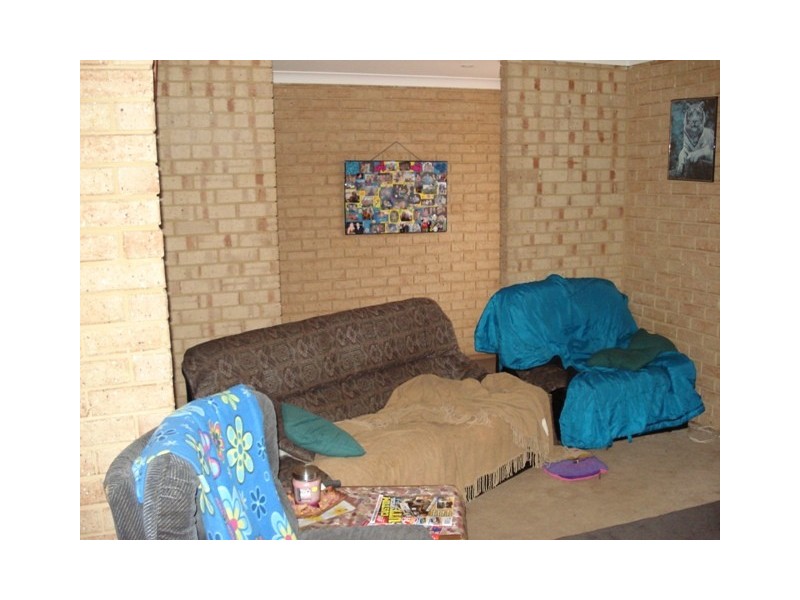 12 Broadfield Close, Utakarra WA 6530