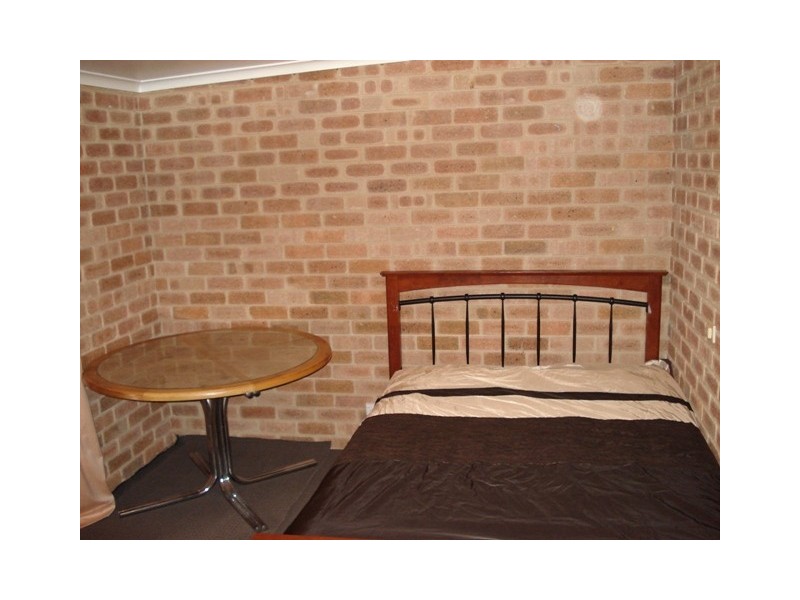 12 Broadfield Close, Utakarra WA 6530