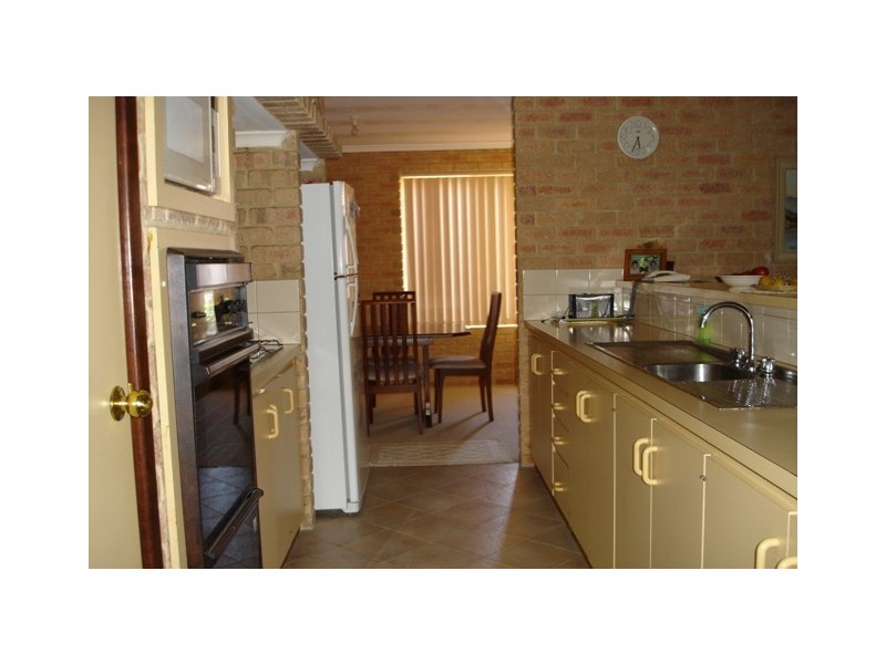 5 Seacrest Street, Tarcoola Beach WA 6530