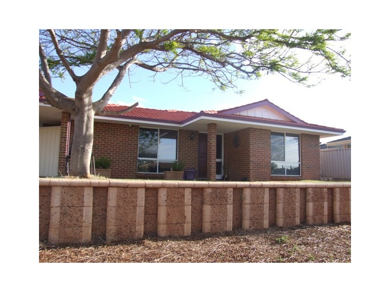 16 Boaz Street, Karloo WA 6530