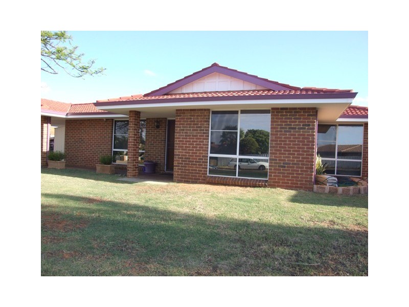 16 Boaz Street, Karloo WA 6530