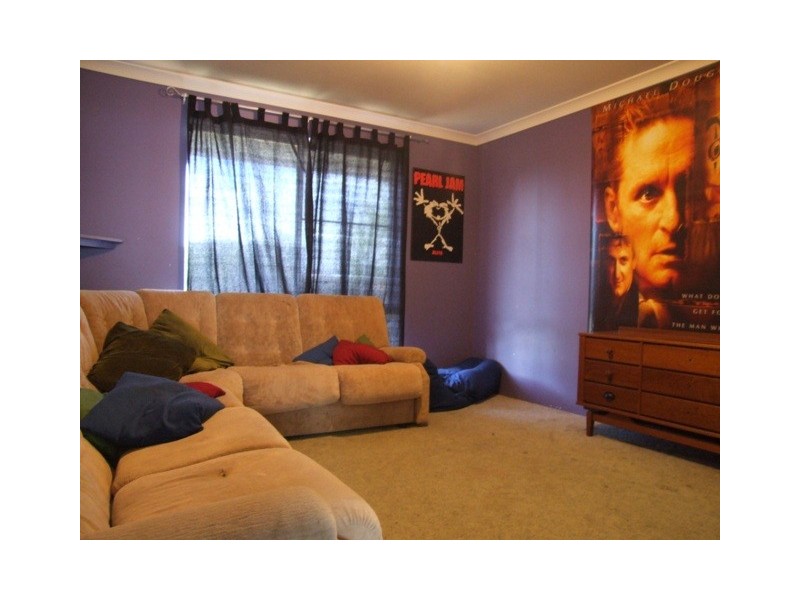 16 Boaz Street, Karloo WA 6530