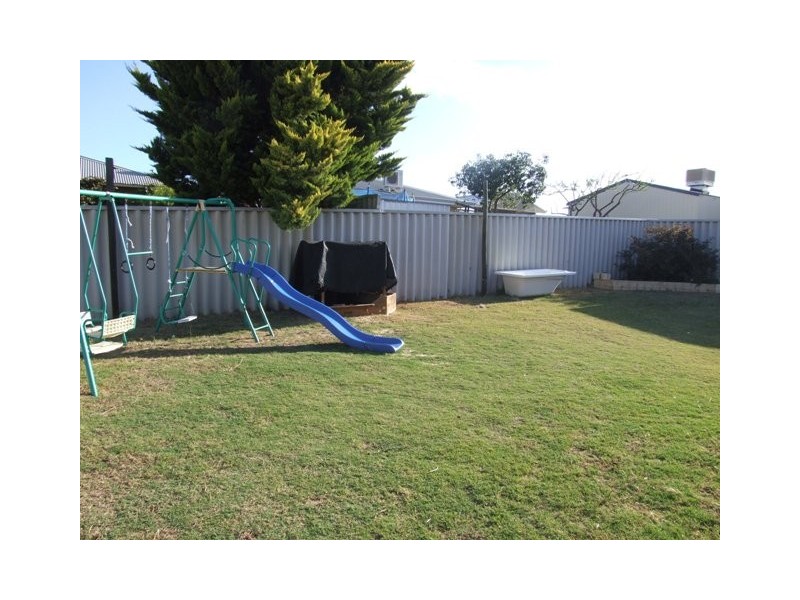 16 Boaz Street, Karloo WA 6530