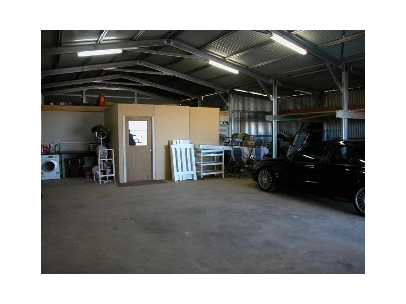 44 Sadler Way, Deepdale WA 6532