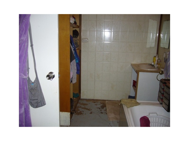 64 Attwood Street, Mount Magnet WA 6638