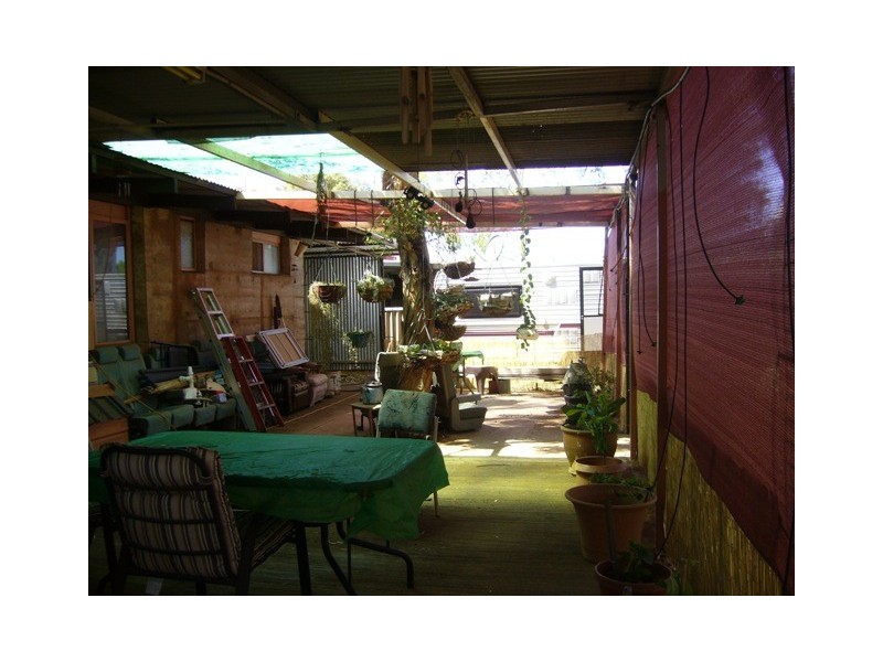 64 Attwood Street, Mount Magnet WA 6638