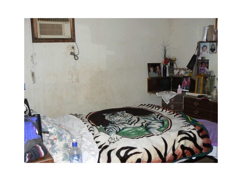 35 Main Street, Meekatharra WA 6642