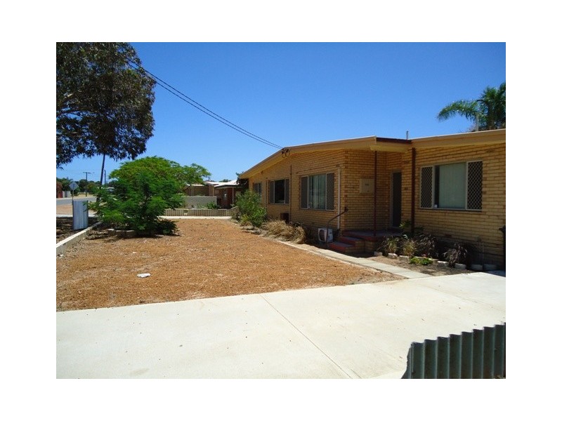 98 Kenny Crescent, Rangeway WA 6530