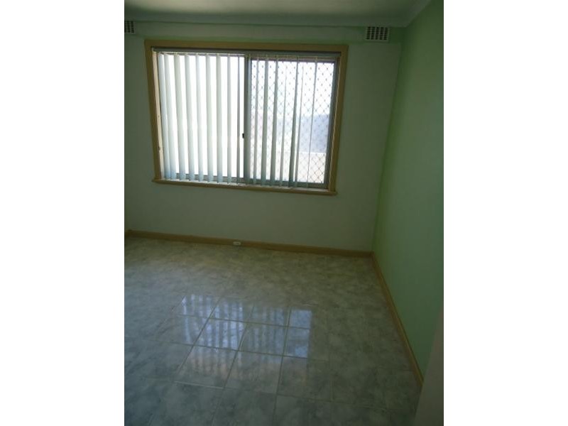 98 Kenny Crescent, Rangeway WA 6530