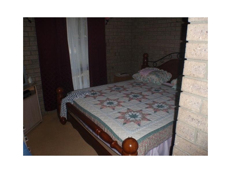 27 Kultown Drive, Waggrakine WA 6530