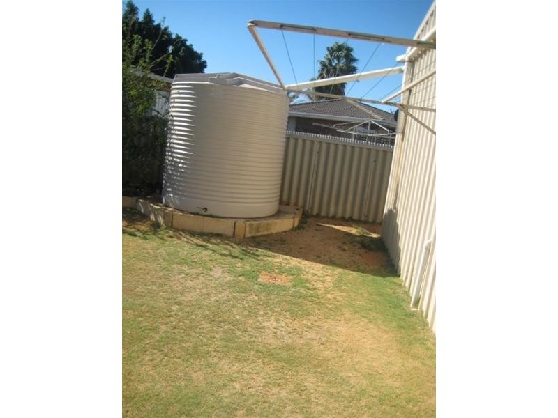 27 Kultown Drive, Waggrakine WA 6530