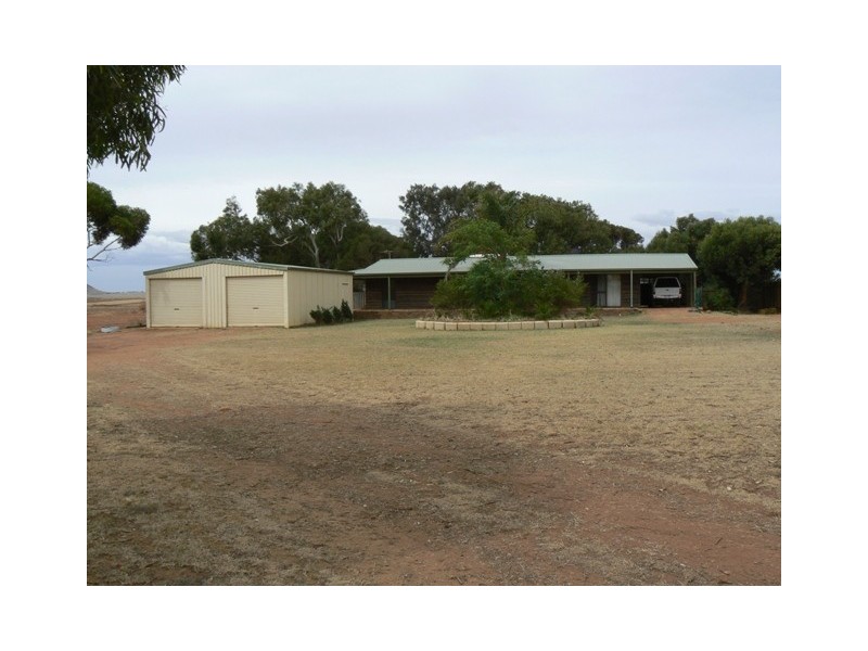 371 Edward Road, Meru WA 6530