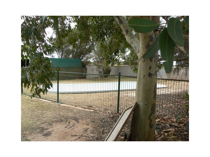 371 Edward Road, Meru WA 6530