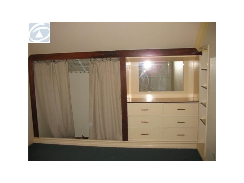 18 Halfmoon Drive, Waggrakine WA 6530