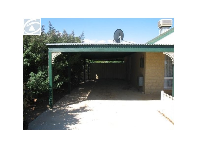 18 Halfmoon Drive, Waggrakine WA 6530