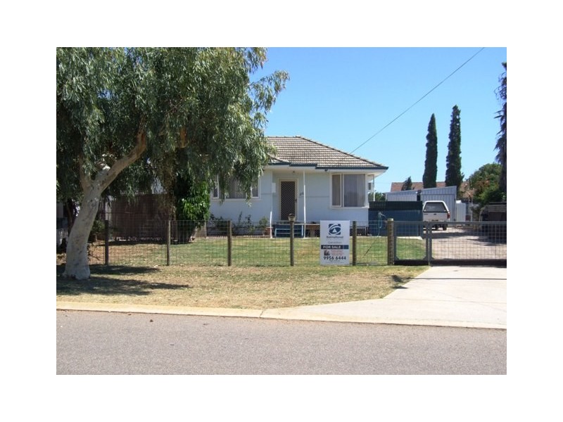 26 Diosma Street, Rangeway WA 6530