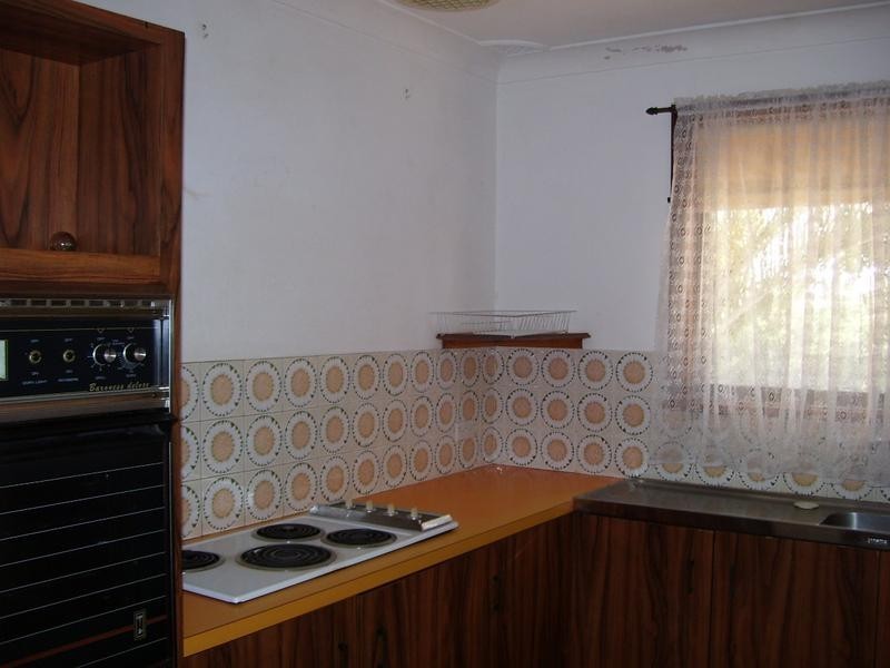 16 Joshua Way, Karloo WA 6530