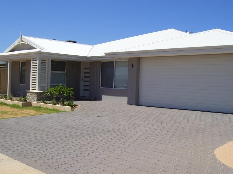 30 Spindrift Vista, Drummond Cove WA 6532