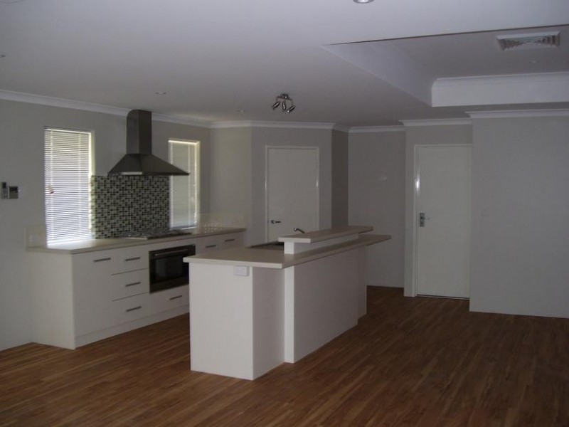 30 Spindrift Vista, Drummond Cove WA 6532