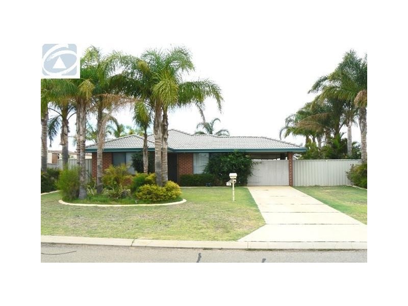 14 Halfmoon Drive, Waggrakine WA 6530