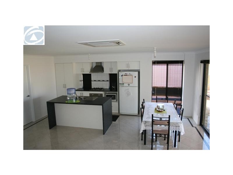 6 Antonia Way, Webberton WA 6530