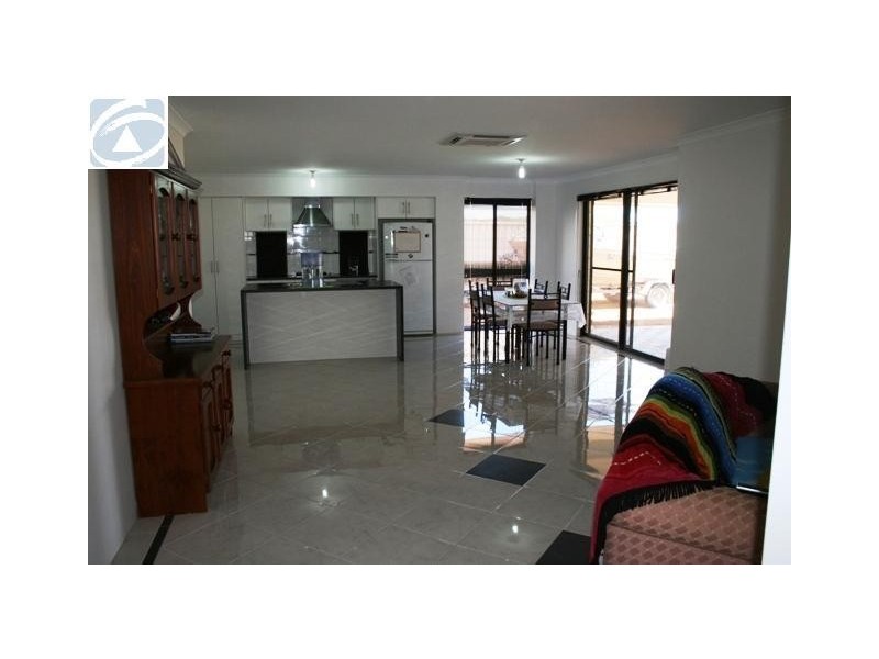 6 Antonia Way, Webberton WA 6530