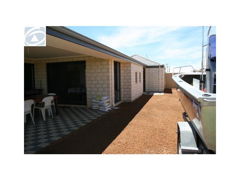 6 Antonia Way, Webberton WA 6530