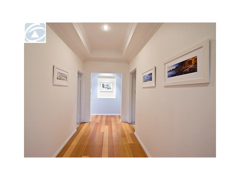 15 Reef Boulevard, Drummond Cove WA 6532