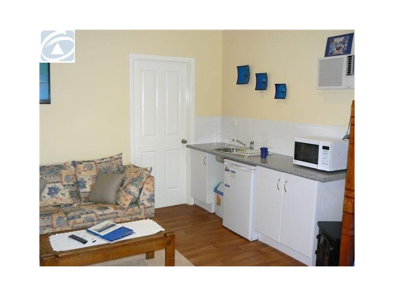 8 Quayside Vista, Drummond Cove WA 6532