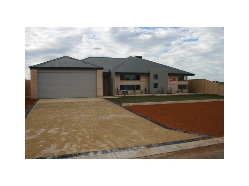 5 Rosa Park Boulevard, Webberton WA 6530
