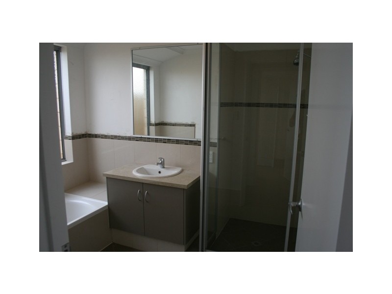 5 Rosa Park Boulevard, Webberton WA 6530