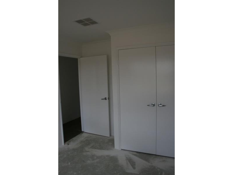 5 Rosa Park Boulevard, Webberton WA 6530