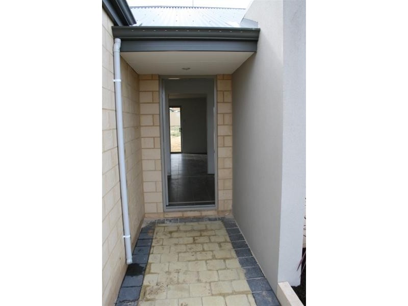 5 Rosa Park Boulevard, Webberton WA 6530