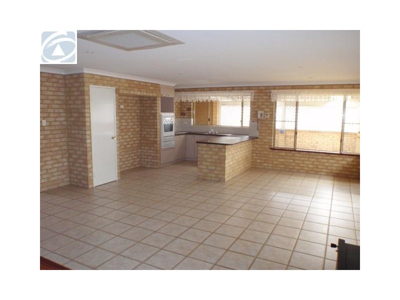 14 Hillview Drive, Drummond Cove WA 6532