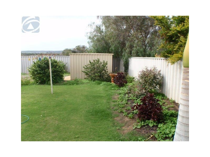 14 Hillview Drive, Drummond Cove WA 6532