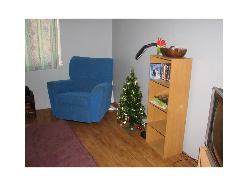 225A Fifth Street, Wonthella WA 6530