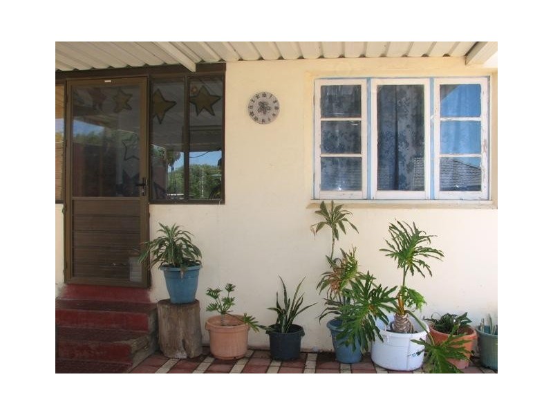 225A Fifth Street, Wonthella WA 6530