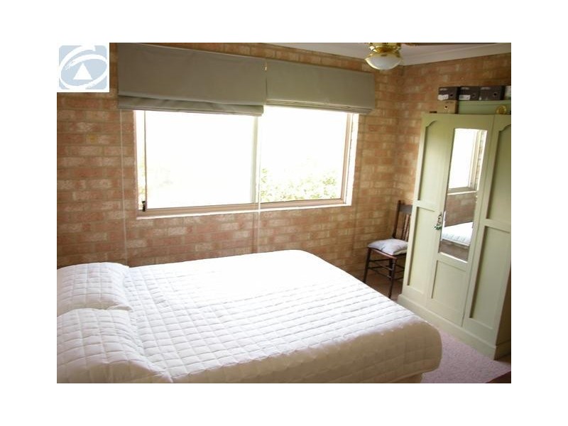 6 Ettrick Court, Cape Burney WA 6532