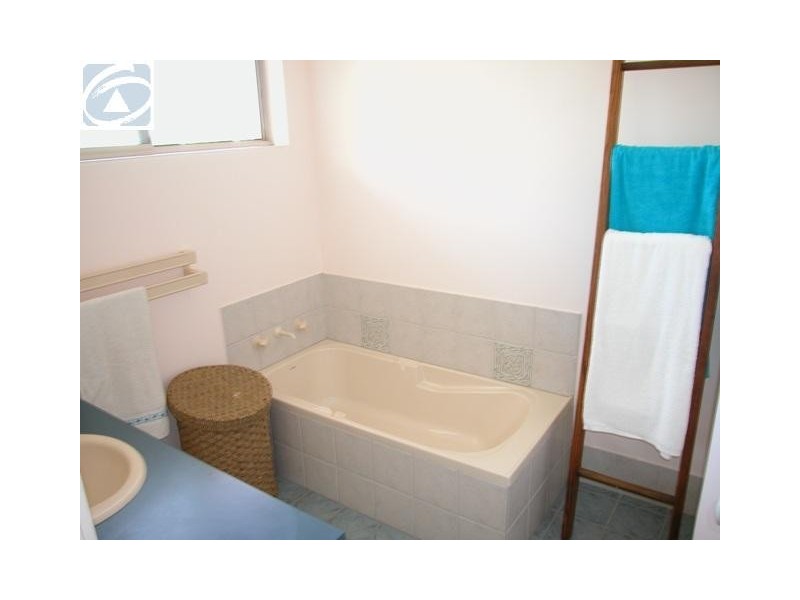 6 Ettrick Court, Cape Burney WA 6532