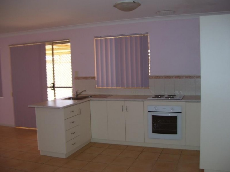 13 Hillview Drive, Drummond Cove WA 6532