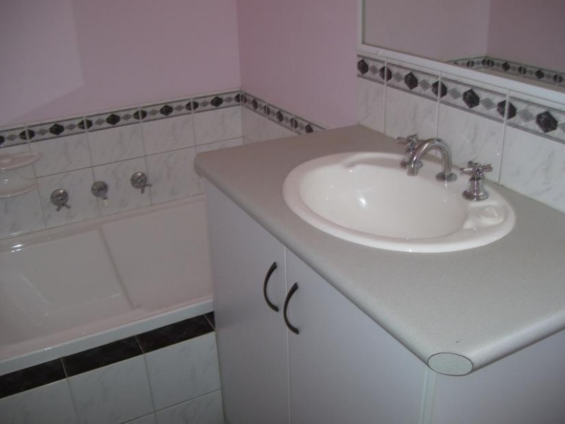 13 Hillview Drive, Drummond Cove WA 6532