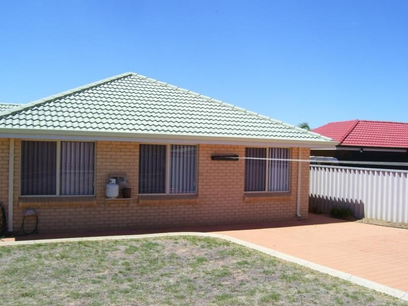 13 Hillview Drive, Drummond Cove WA 6532