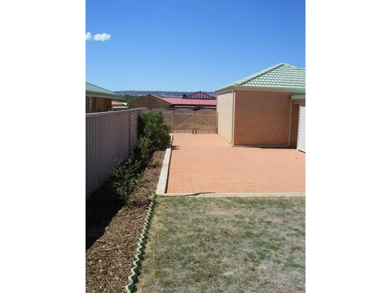 13 Hillview Drive, Drummond Cove WA 6532