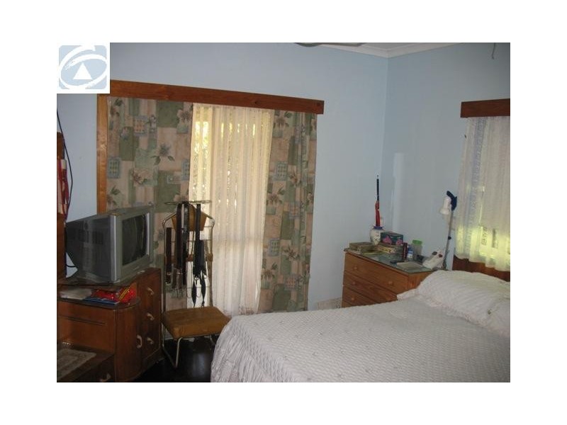 283 Fifth Street, Wonthella WA 6530