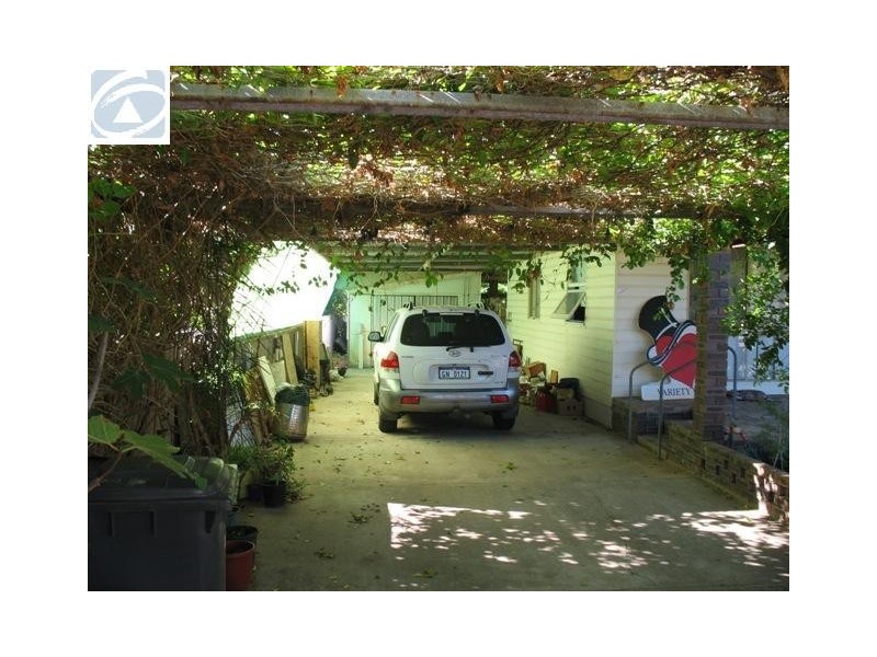 283 Fifth Street, Wonthella WA 6530