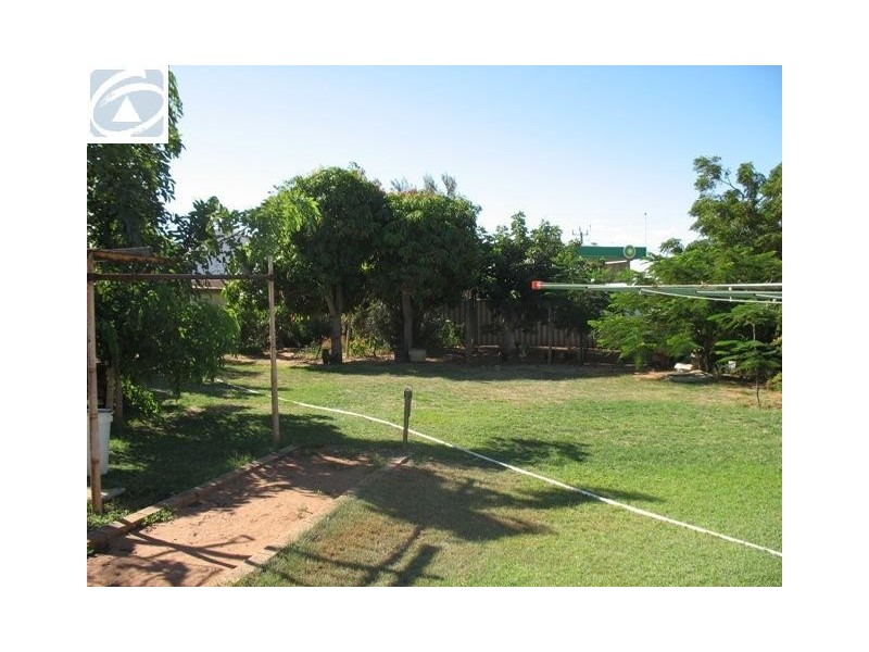 283 Fifth Street, Wonthella WA 6530