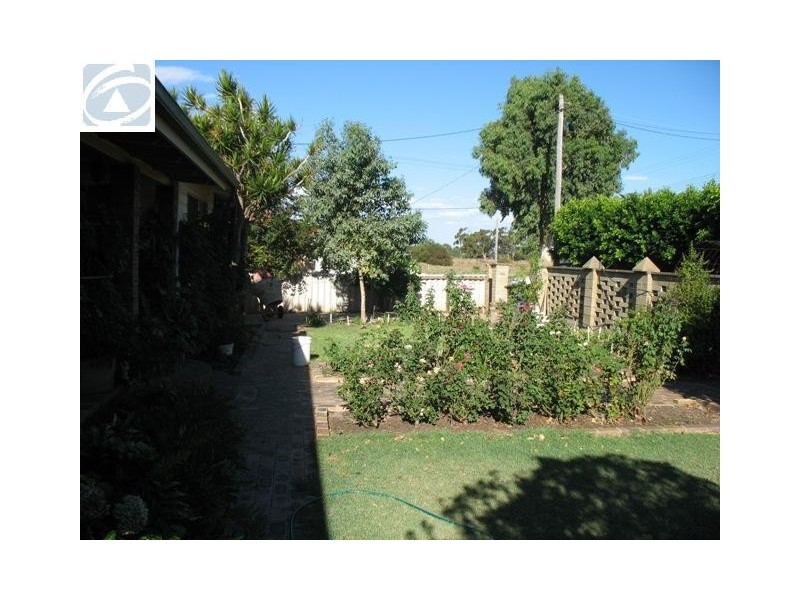 283 Fifth Street, Wonthella WA 6530